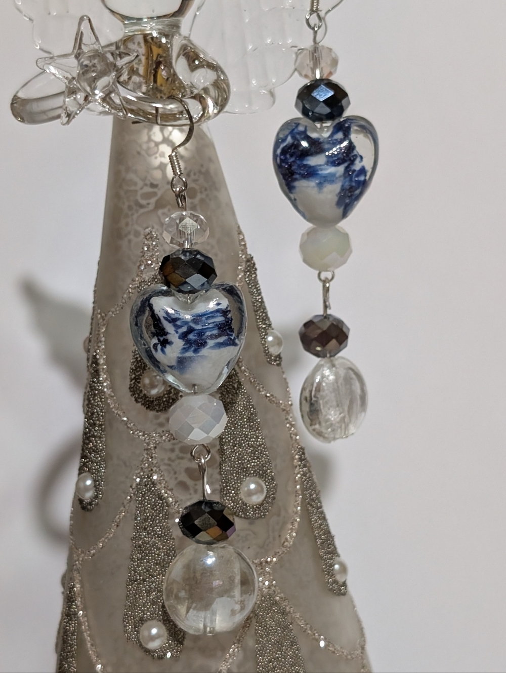 NWOT Blue & White Heart Glass Drop Earrings